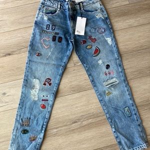 NWT ZARA JEANS SIZE US 2